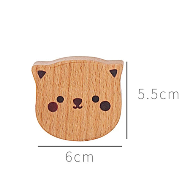 Patère murale en bois tête de chaton, 6 x 5,5 cm