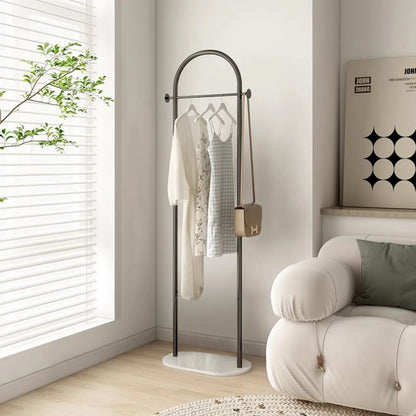 Porte-vêtements sur pied moderne – Noir
